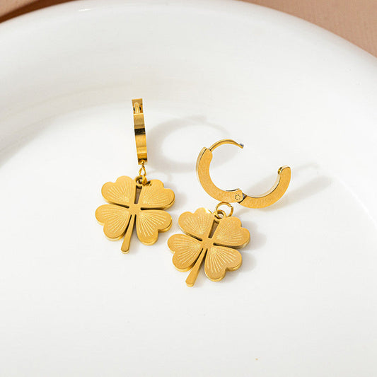 Golden Clover Hoop Earrings – Waterproof & Anti-Tarnish