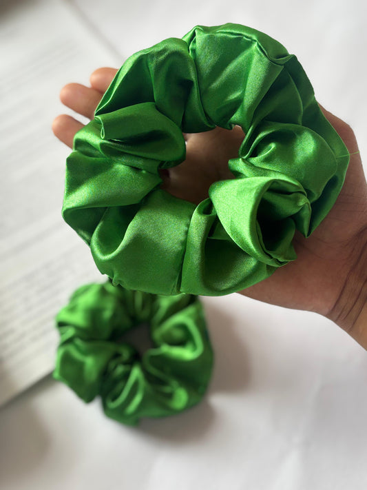 Soft Satin Scrunchies – Green