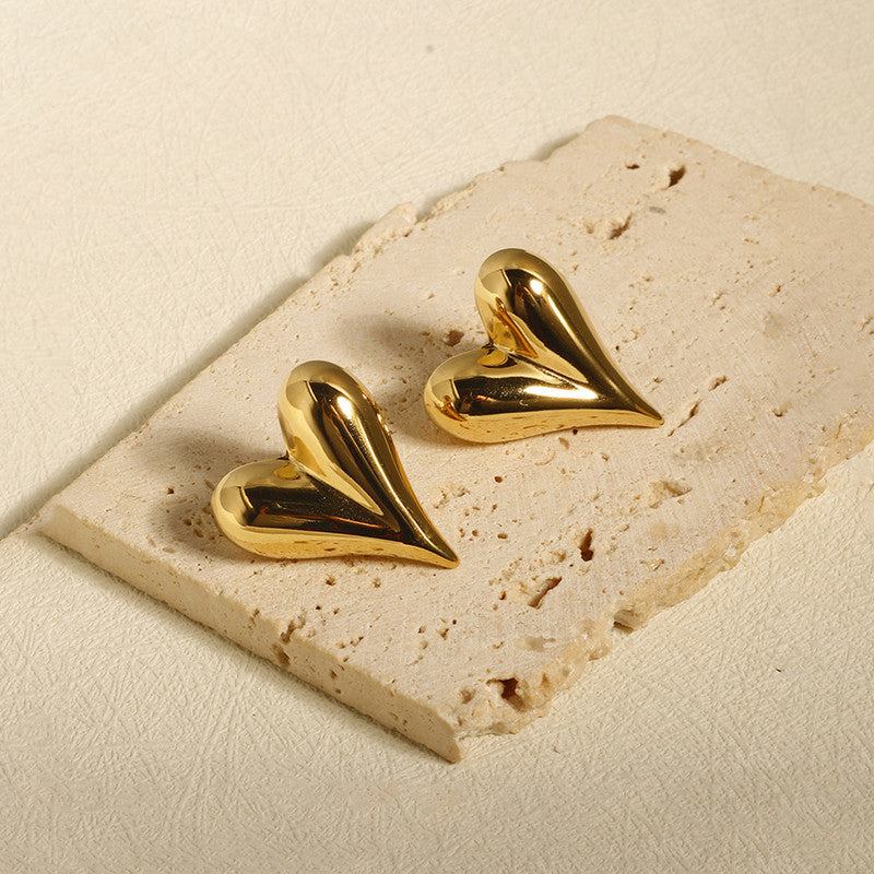 Golden Heartbeat Studs – Waterproof & Anti-Tarnish