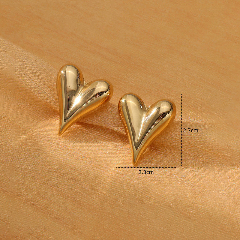 Golden Heartbeat Studs – Waterproof & Anti-Tarnish