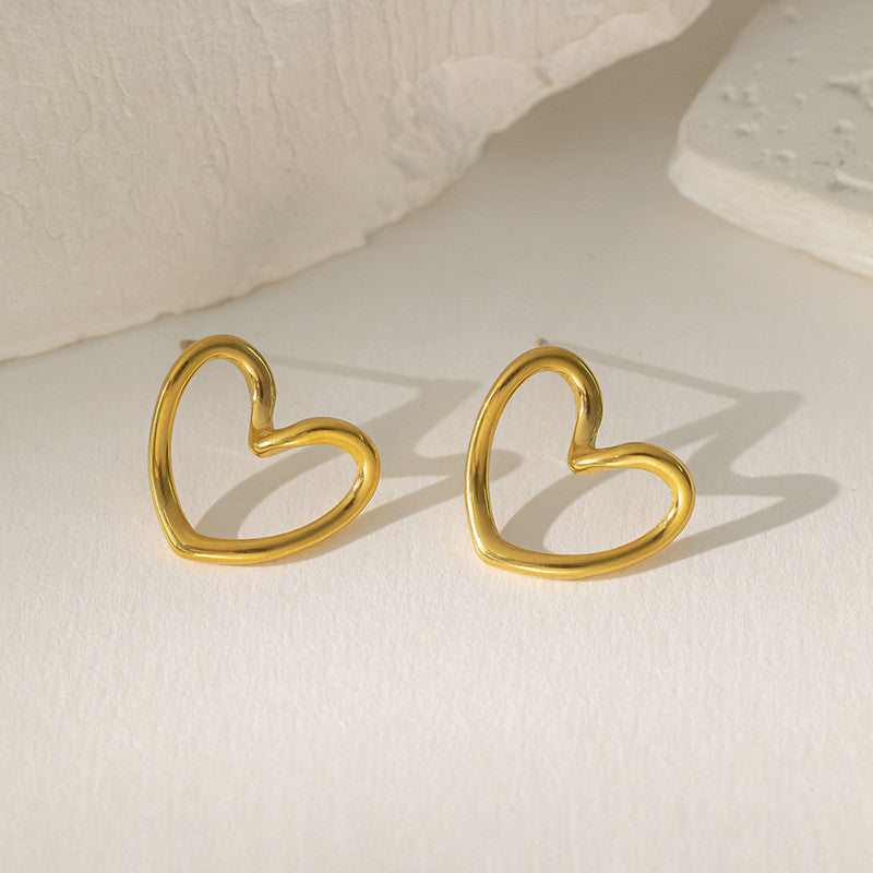 Luxe Heartline Studs – Waterproof & Anti-Tarnish