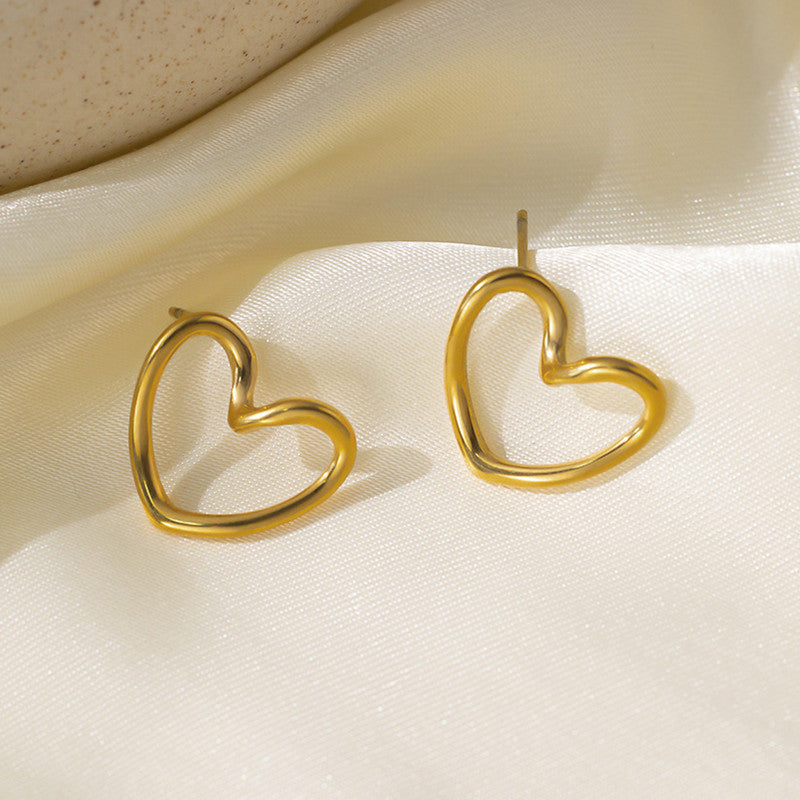Luxe Heartline Studs – Waterproof & Anti-Tarnish