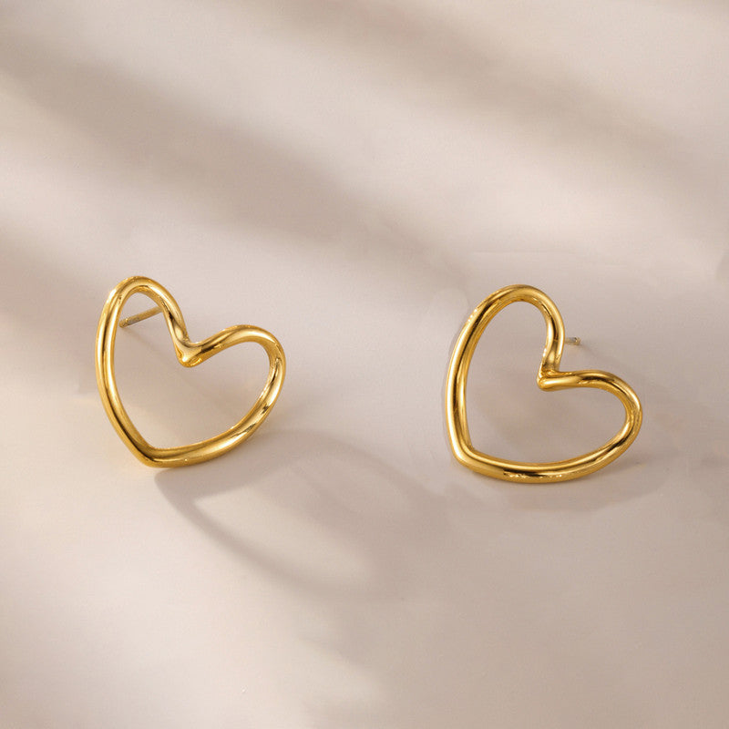 Luxe Heartline Studs – Waterproof & Anti-Tarnish