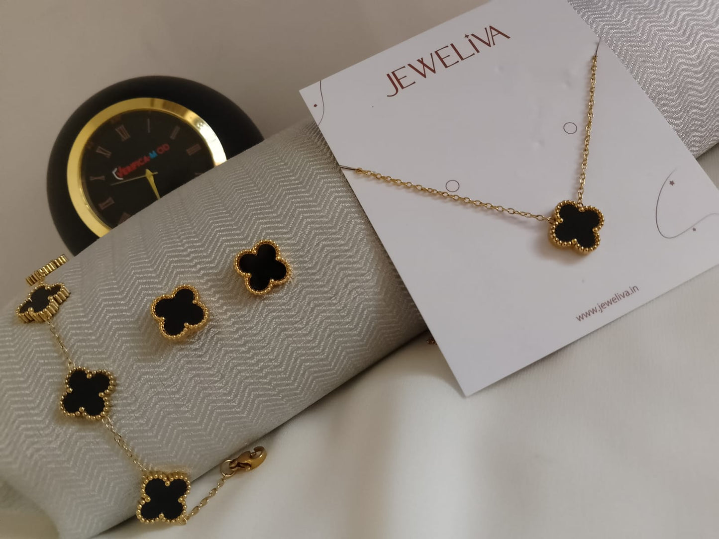 Noir Bloom Luxe Set – Waterproof & Anti-Tarnish Jewelry Trio