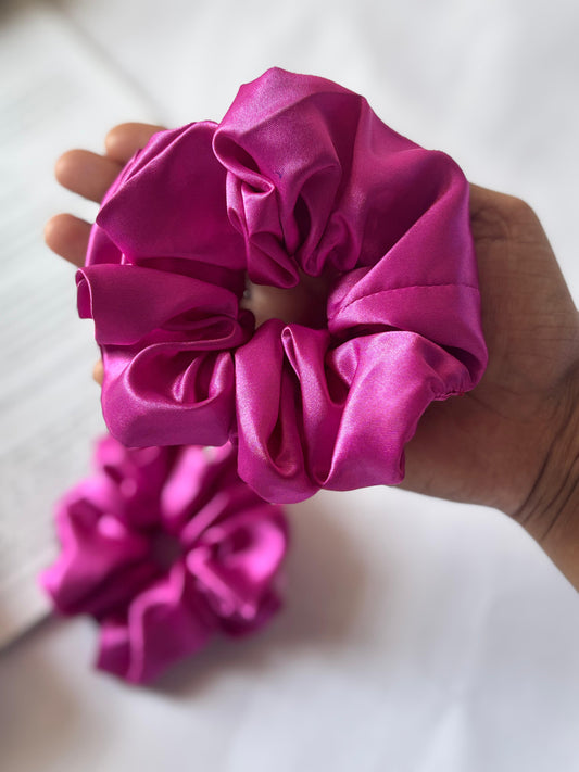 Soft Satin Scrunchies – Pink